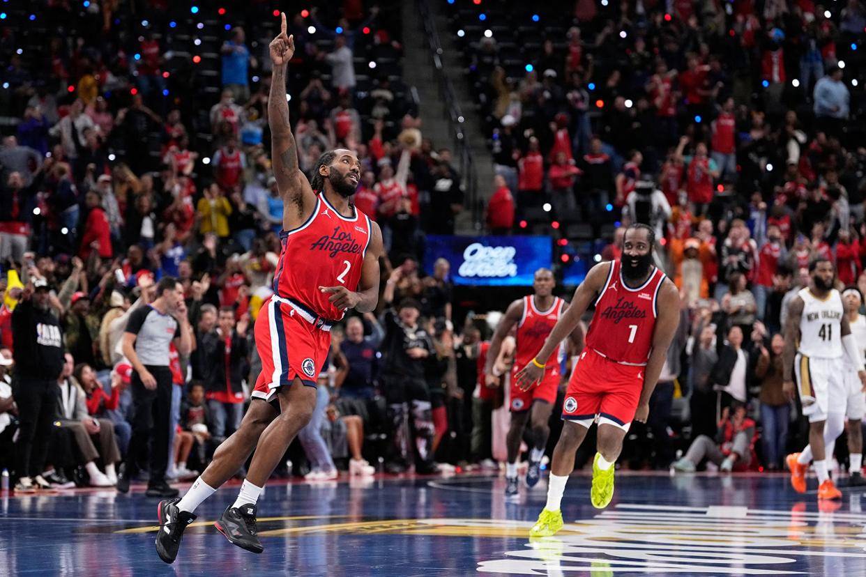 包含清晨NBA常规赛传出新动向，葡萄牙体育绝杀压哨，管理层表态：质疑声仍在，控场能力受关注的词条