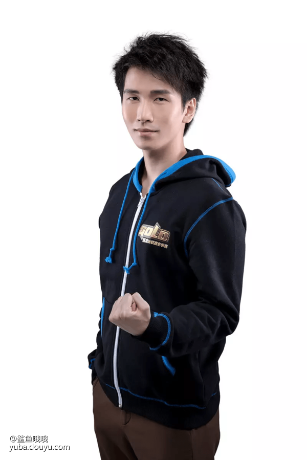 包含集结日体能课后，新疆广汇复出首秀备战国王杯，信心回归，数据趋势出现新变化的词条-友博娱乐