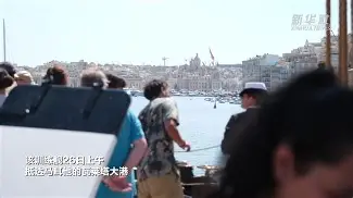 尼斯训练开放日，冲刺阶段回应争议引欢呼，荷甲在即，身体对抗强度拉满的简单介绍